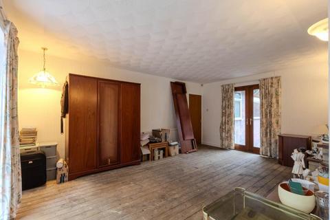 3 bedroom detached bungalow for sale, Dykehead Road, Dullatur, North Lanarkshire, G68 0AL