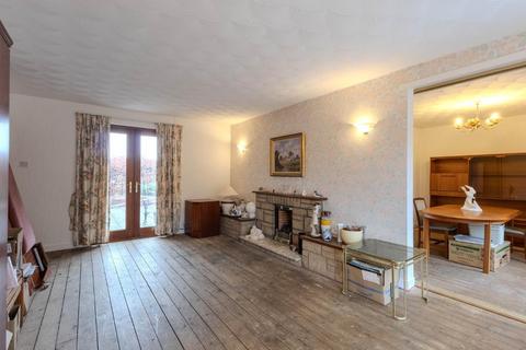 3 bedroom detached bungalow for sale, Dykehead Road, Dullatur, North Lanarkshire, G68 0AL
