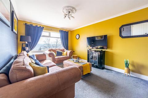 2 bedroom flat for sale, Combe Drive, West Denton Park, NE15