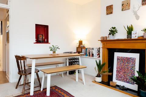 2 bedroom flat for sale, O'Brien House, Bethnal Green