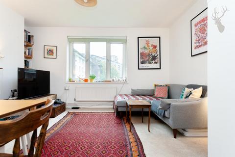 2 bedroom flat for sale, O'Brien House, Bethnal Green