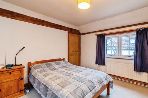 2 bedroom terraced house for sale, Church Street, Bingham, Nottingham, Nottinghamshire, NG13
