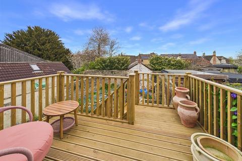 2 bedroom terraced house for sale, The Causeway, Chippenham SN15