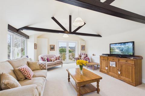 2 bedroom terraced house for sale, The Causeway, Chippenham SN15