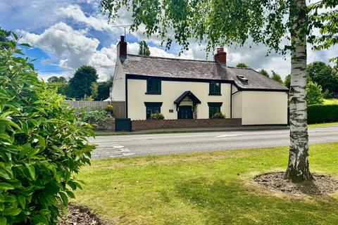 3 bedroom detached house for sale, Gledrid, Wrexham LL14