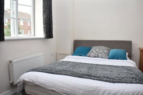 undefined, Rm 3, West Lake Avenue, Hampton Vale, Peterborough