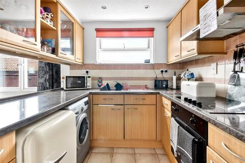 1 bedroom maisonette for sale, Naseby, Bracknell, Berkshire, RG12