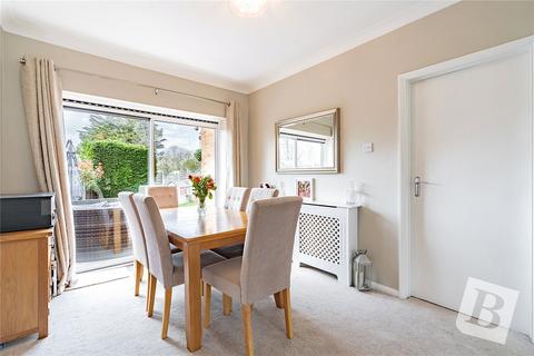 3 bedroom semi-detached house for sale, Front Lane, Upminster, RM14