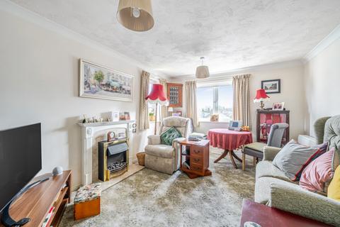 2 bedroom flat for sale, Springs Lane, Ilkley, West Yorkshire, UK, LS29