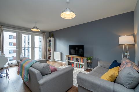 undefined, Flat 16, 14, Arneil Drive, Crewe, Edinburgh, EH5 2GS