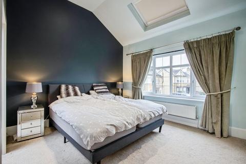 4 bedroom detached house for sale, Temple Lane, West Yorkshire LS15