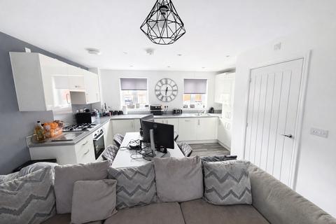 2 bedroom ground floor flat for sale, Harebell Road, Emersons Green, BRISTOL