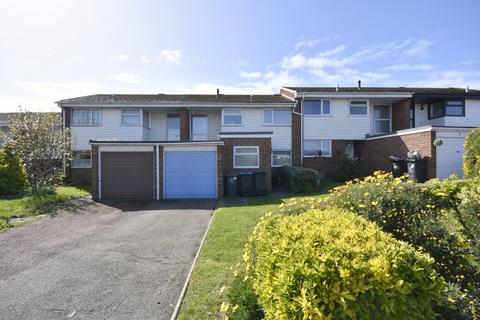 3 bedroom terraced house for sale, Stockbury Gardens, Margate