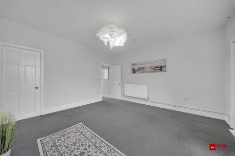3 bedroom terraced house for sale, New Bath Street, Colne, BB8
