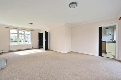 4 bedroom detached bungalow for sale, Jevington Close, Cooden, Bexhill on Sea