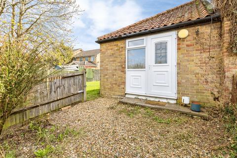 1 bedroom ground floor maisonette for sale, Swallowtail Road, Horsham, RH12
