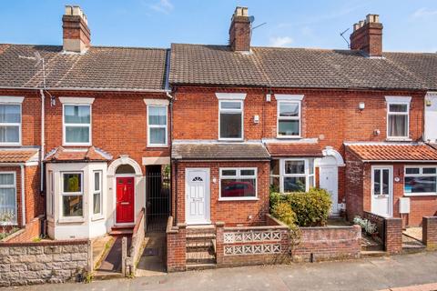 3 bedroom terraced house for sale, Knowsley Road, Norwich