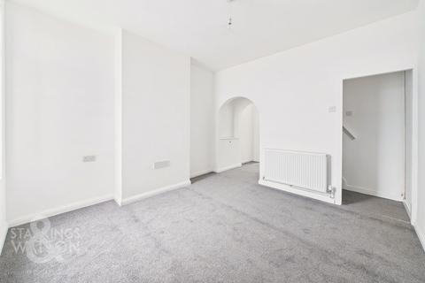 3 bedroom terraced house for sale, Knowsley Road, Norwich