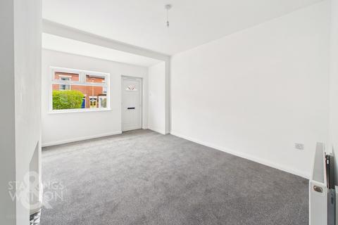 3 bedroom terraced house for sale, Knowsley Road, Norwich
