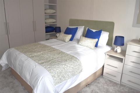 2 bedroom park home for sale, Quarry Moor Park, Harrogate Road, Ripon