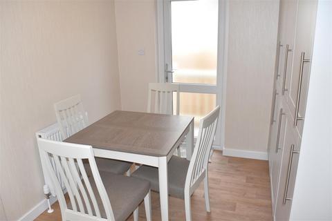 2 bedroom park home for sale, Quarry Moor Park, Harrogate Road, Ripon