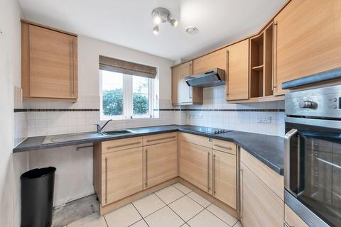 1 bedroom ground floor flat for sale, Goodes Court, Royston SG8