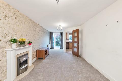 1 bedroom ground floor flat for sale, Goodes Court, Royston SG8