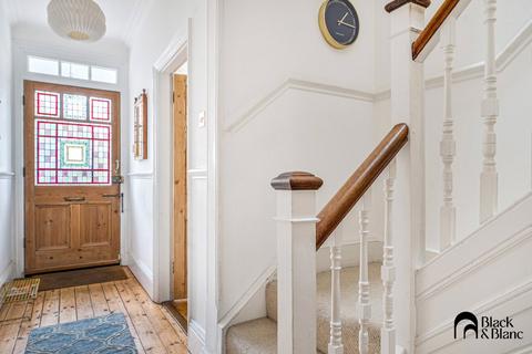 4 bedroom semi-detached house for sale, Vincent Road, Croydon, CR0