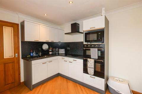 1 bedroom apartment for sale, Saracen's Court, North Street, Ripon