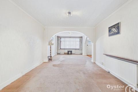 3 bedroom terraced house for sale, Lower Maidstone Road, London, N11