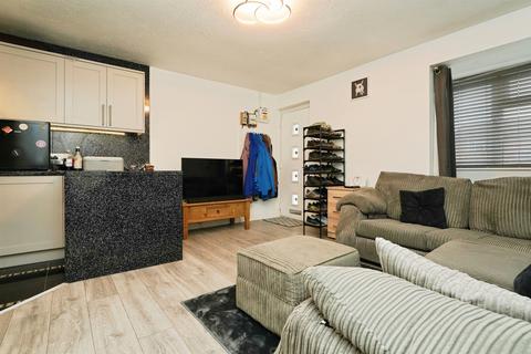 1 bedroom terraced bungalow for sale, Chepstow Walk, Hereford