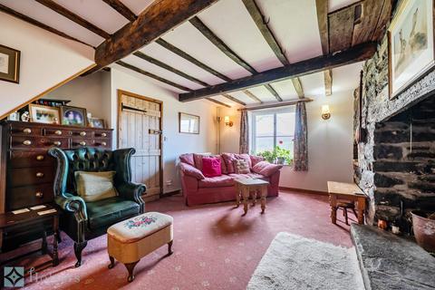4 bedroom country house for sale, Llanfaredd, Builth Wells