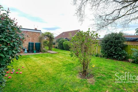 2 bedroom semi-detached bungalow for sale, Thornham Road, Norwich, Norfolk