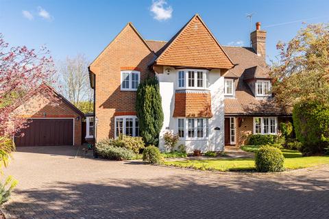 Nursery Gardens, St James Hamlet, Goffs Oak