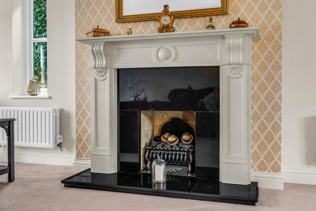 Living room, fireplace