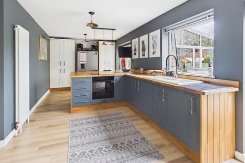 4 bedroom detached house for sale, Weston Grove, Ross-on-Wye HR9