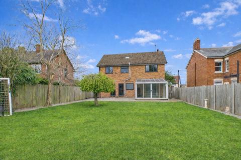 4 bedroom detached house for sale, Weston Grove, Ross-on-Wye HR9