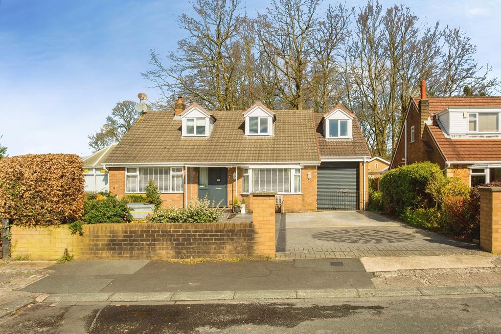 St. Andrews Close, Leyland... 3 bed bungalow for sale - £480,000