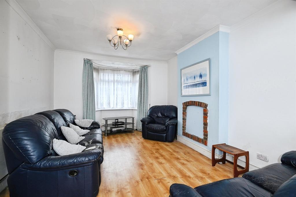 House in Sittingbourne - View 2