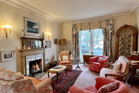 6 bedroom terraced house for sale, Philiphaugh House, 27 St Mary Street, Kirkcudbright