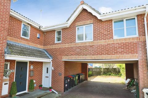 1 bedroom flat for sale, Thirlmere Close, Winsford, Cheshire, CW7