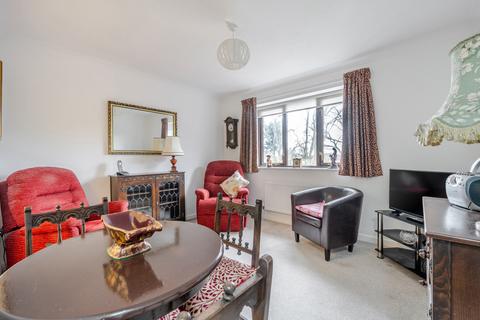 1 bedroom retirement property for sale, Winchester Road, Chandler's Ford, Hampshire, SO53