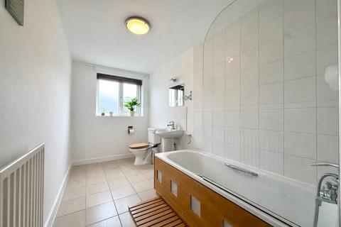 1 bedroom flat to rent, Dagenham RM10