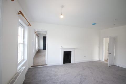 2 bedroom flat to rent, Flat 2, Fairfields House, Palace Street, Newmarket CB8 8EP