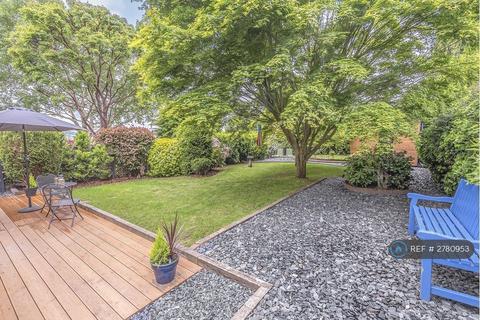 4 bed detached house for rent in Vineyard Road, Hereford, HR1
