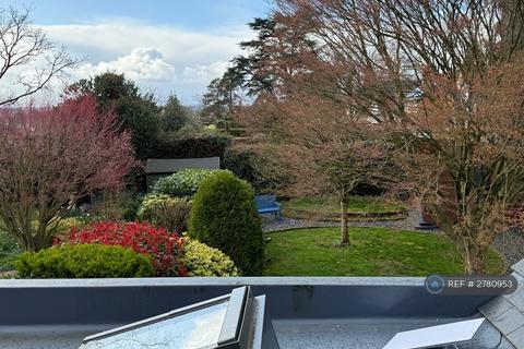 4 bedroom detached house to rent, Vineyard Road, Hereford, HR1