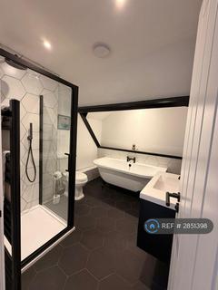 4 bedroom semi-detached house to rent, Church Road, Wisbech, PE14