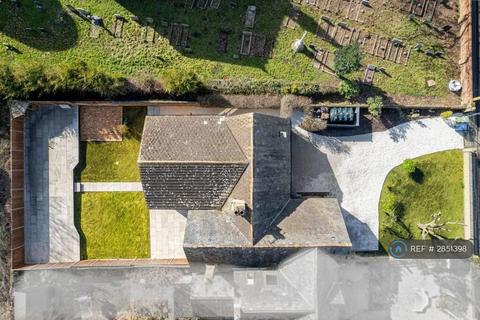 4 bedroom semi-detached house to rent, Church Road, Wisbech, PE14