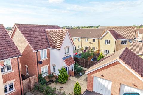 4 bedroom detached house for sale, Hutton Close, Trowbridge