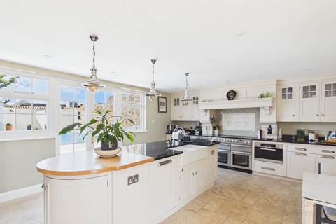 4 bedroom detached house for sale, St Saviour